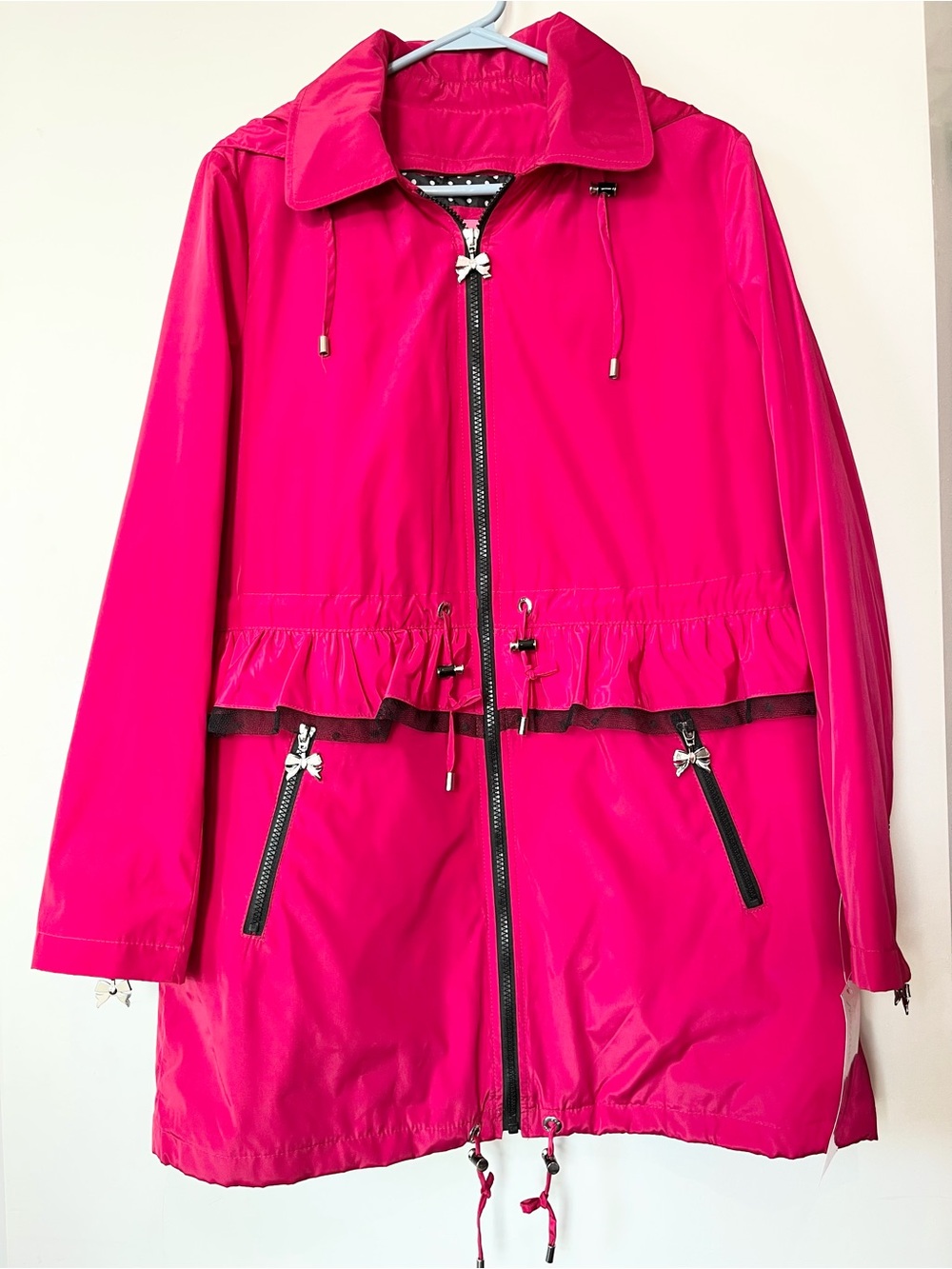 New with tags deep pink Betsey Johnson coat